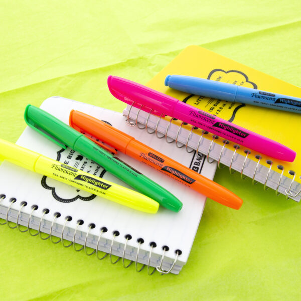 Pen Style Fluorescent Highlighter Asst Color w/ Pocket Clip (5/Pack)