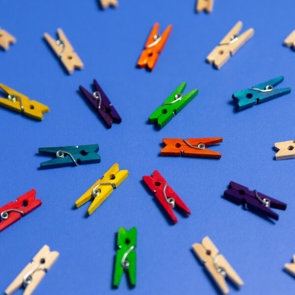 Mini Colored Clothes Pin (50/Pack)